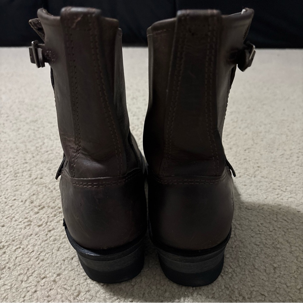 Frye Women’s Size 8.5M Engineer Ankle Boots Moto Boots Brown Leather Pull On - Picture 8 of 13